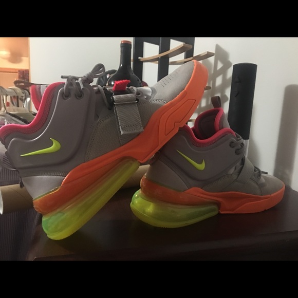 Nike Air Force 270 worn 3 times! - Picture 5 of 5
